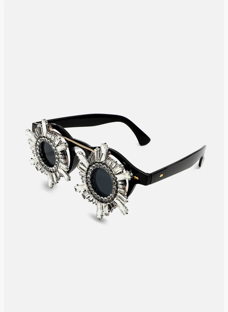 SOHI Trendy Designer Stone Western Wear Sunglass For Women