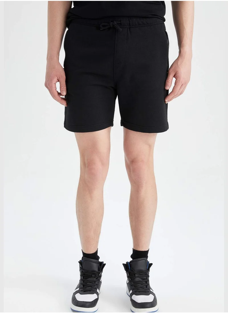 DeFacto Slim Fit Double Side Pockets Short