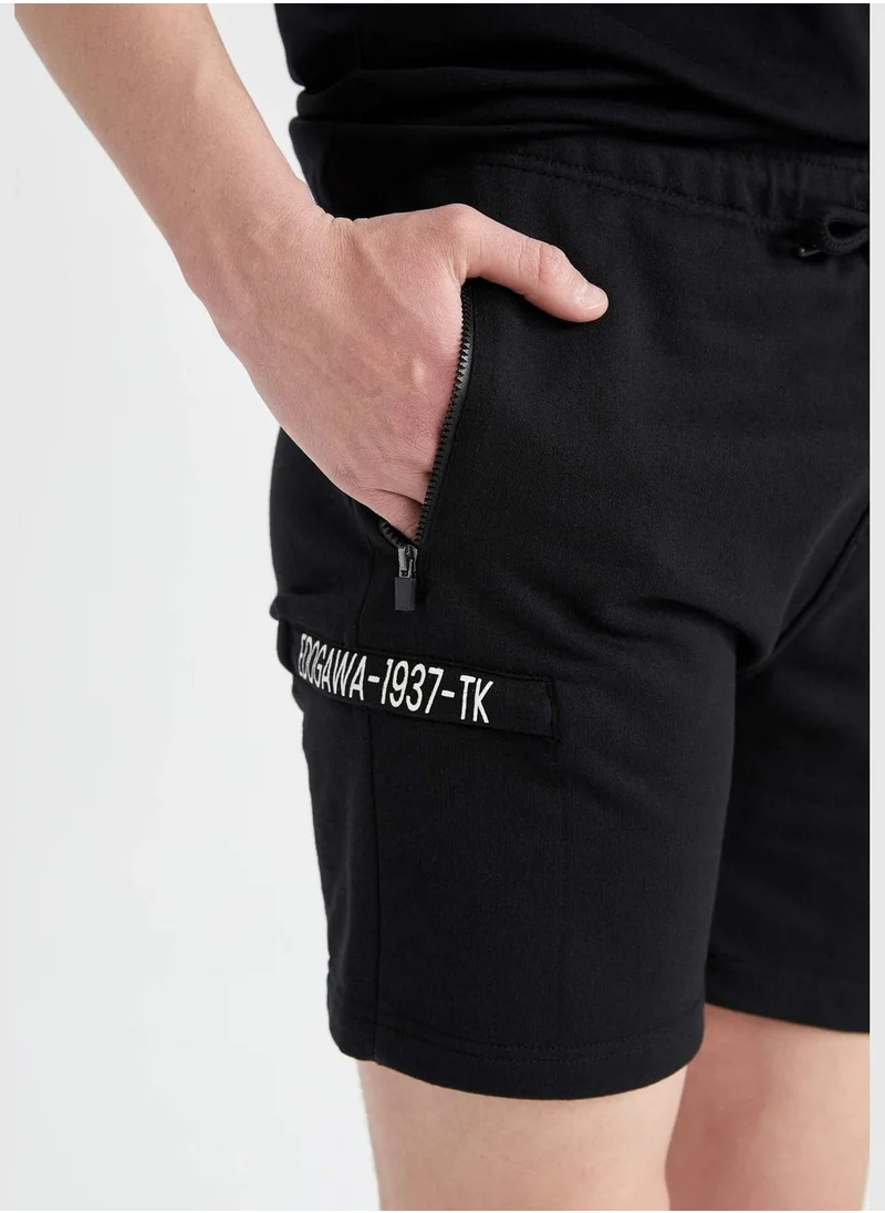 DeFacto Slim Fit Double Side Pockets Short