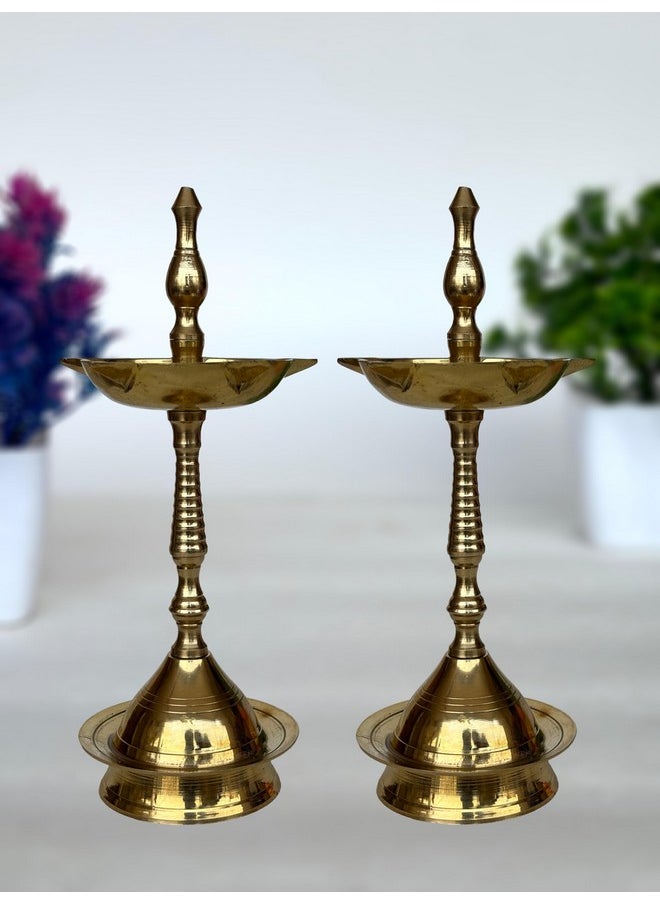 Salvus App SOLUTIONS Brass Kerala Diya Oil Lamp Stand Traditional Deepak For Diwali Puja, Temple Decor, And Gifts Kerala Nilavilakku Brass Samai For Pooja, 2 Pcs (Golden_3X8 Inch)  - Image 3