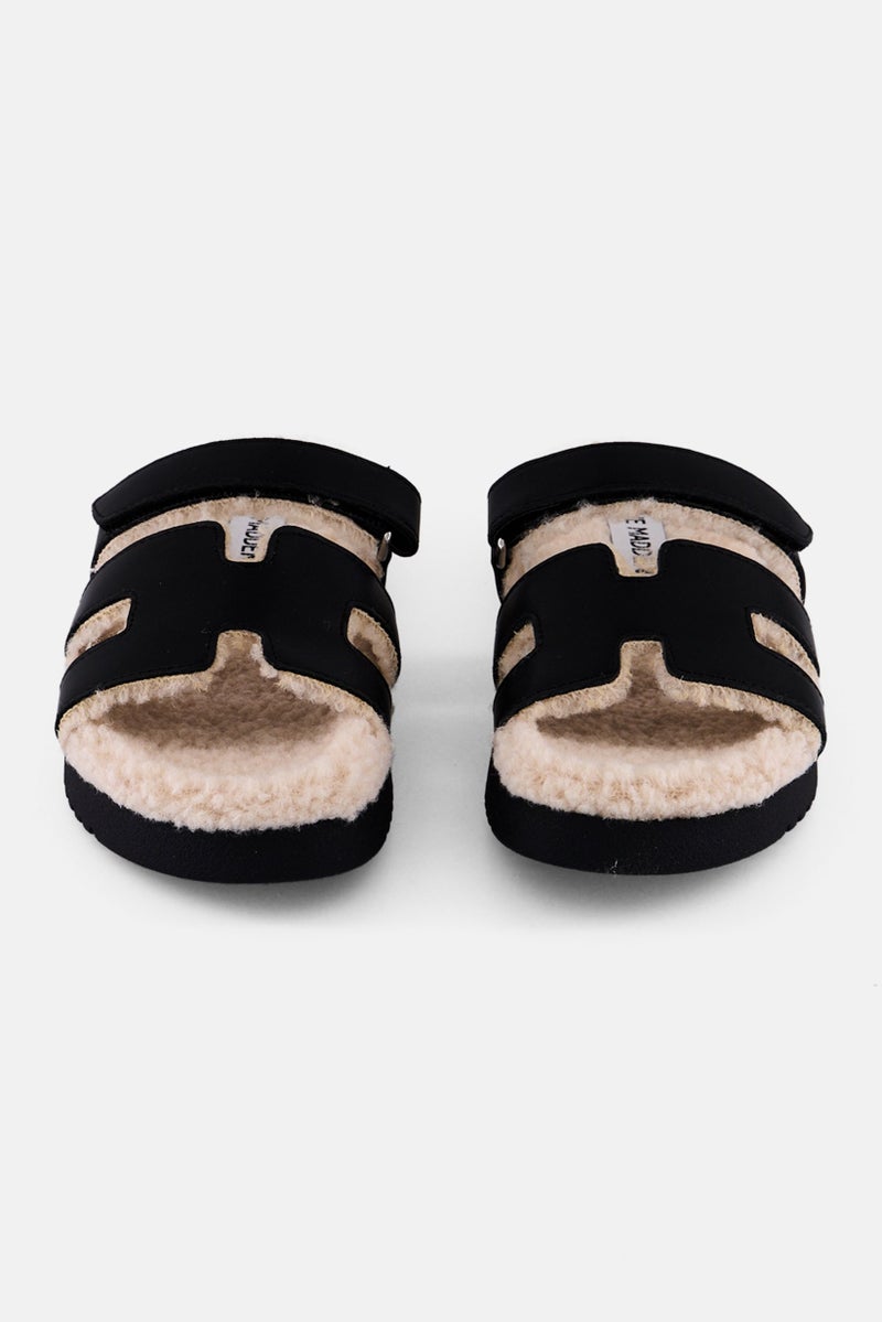 STEVE MADDEN Kids Girl Velcro Closure Sanals, Black  - Image 4