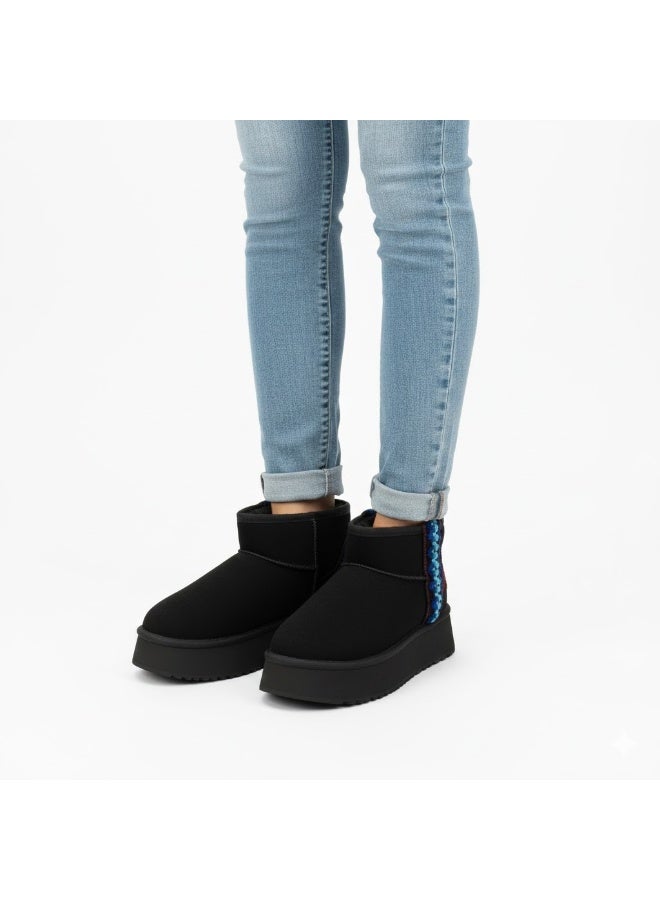 Comfortable and stylish women's lined winter boots - available in various sizes and colors - Image 3