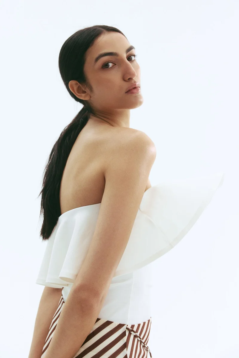 H&M Flounced interlock bandeau top