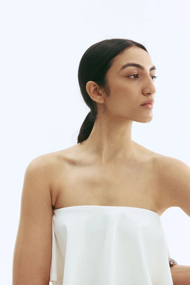 H&M Flounced interlock bandeau top