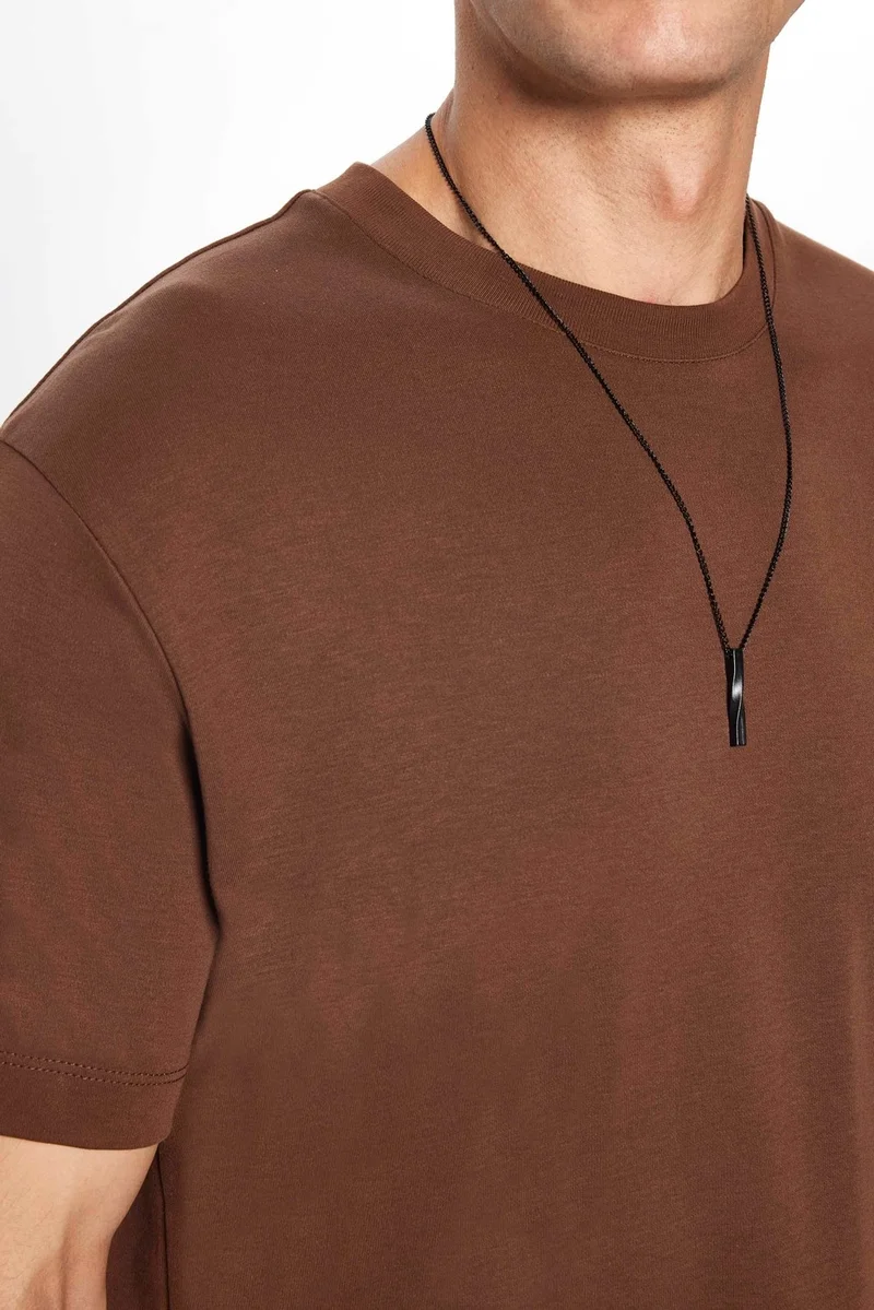 تودورس Relax Fit Comfortable Cut Cotton Soft Textured Basic Crew Neck Brown T-Shirt