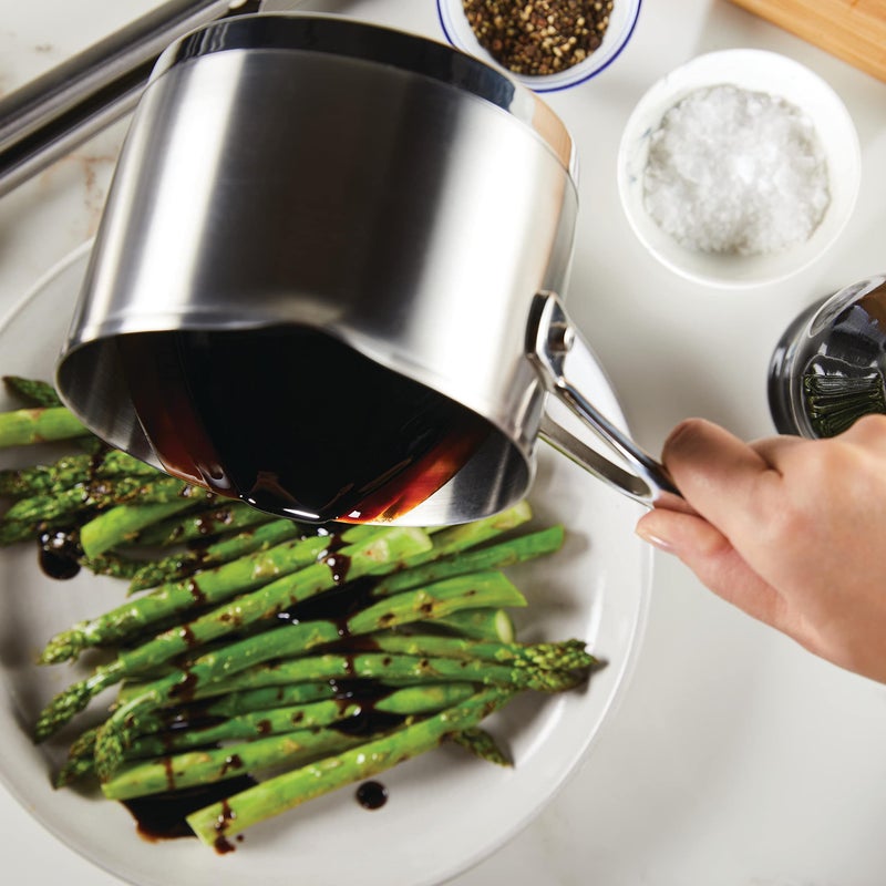 KitchenAid قدر مطبخ كايد 71026 بقاعدة ثلاثية الطبقات من الفولاذ المقاوم للصدأ المصقول مع فتحات صب، سعة 1.5 لتر - فولاذ مقاوم للصدأ مصقول - Image 3