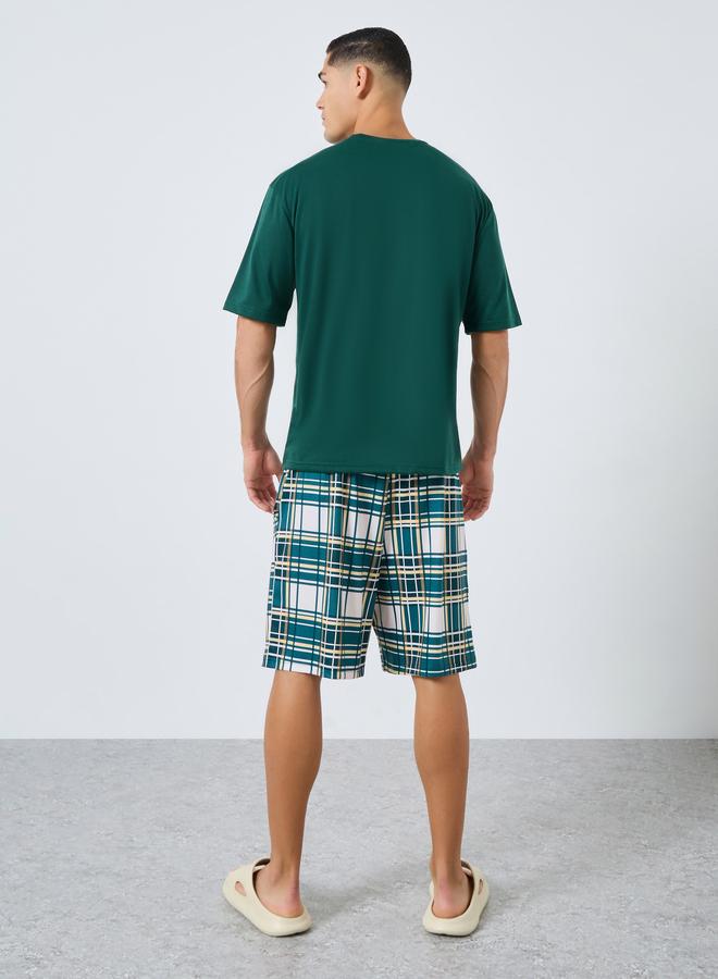 Styli Men Oversized Printed T-Shirt and Shorts Set - Image 5