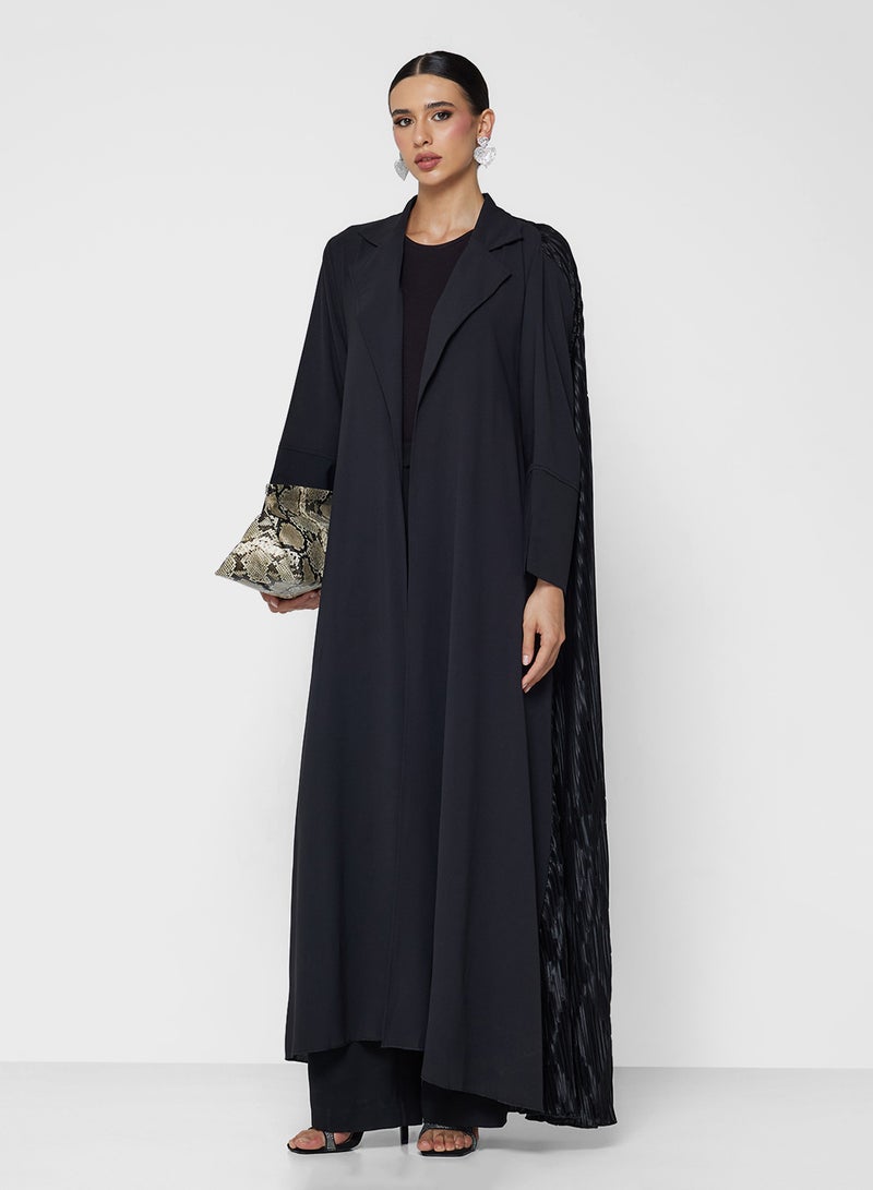 Khizana Abaya With Black Pleat - Image 1