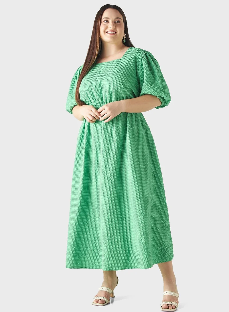 2Xtremz Textured Green Midi Dress