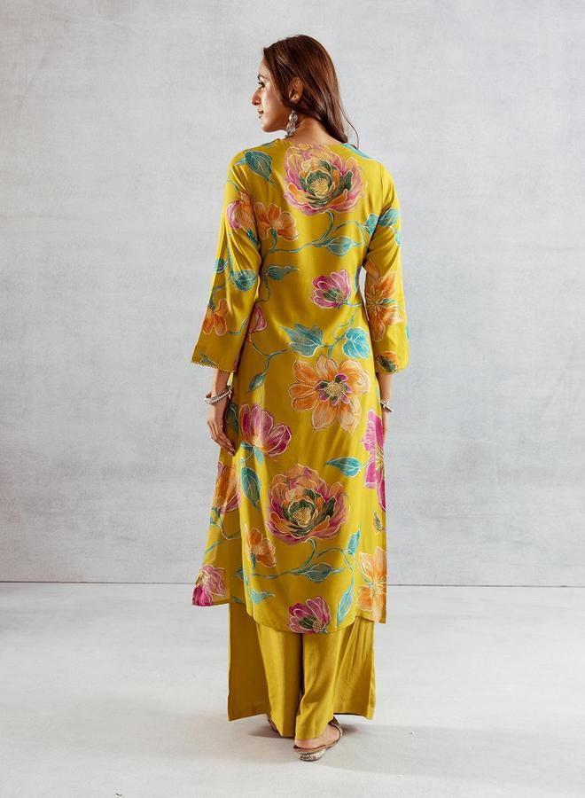 ISHIN Women's Green Rayon Printed Tunic Upper Calf Length Palazzo Bottom Straight Fit 2 Peice Kurta Set - Image 2