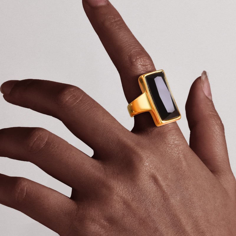 VNOX Vintage Fashion Stainless Steel Gold Plated Rectangular Black Glass Crystal Cocktail Statement Onyx Ring for Women,Antique Women Jewelry Gift,Size 8 - Image 3