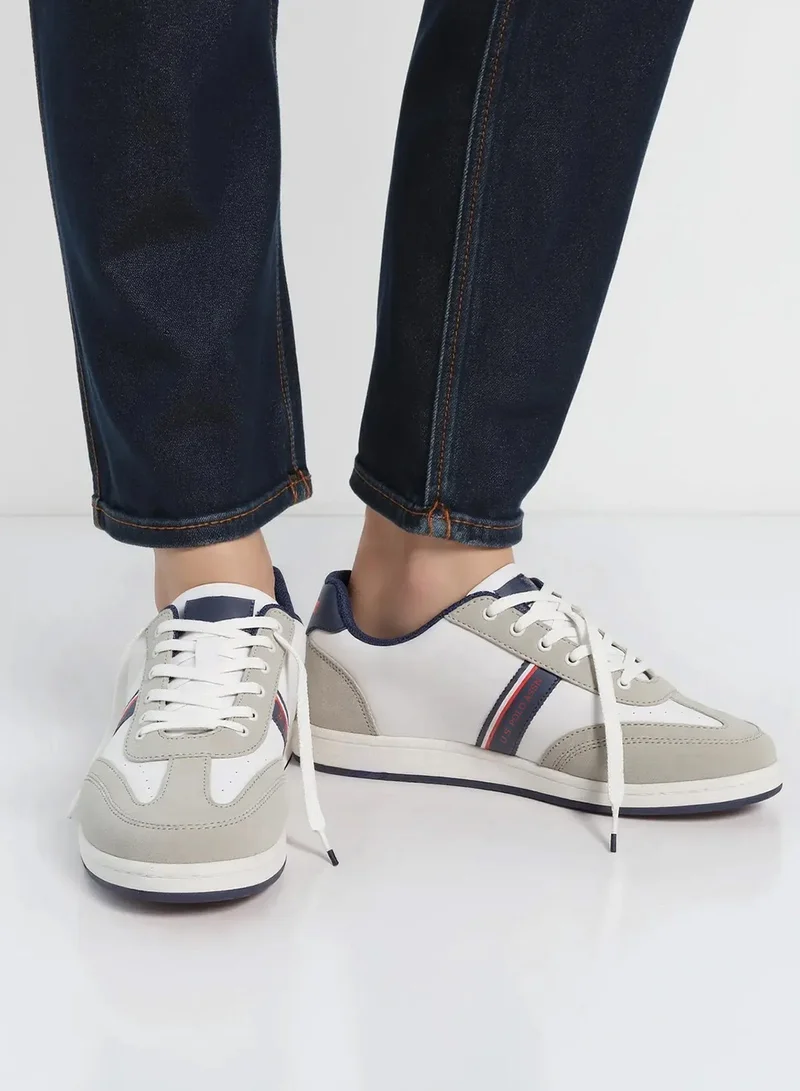 U.S. Polo Assn. Men's White Low-Top Sneakers,Lightweight Casual Shoes for Classic Look