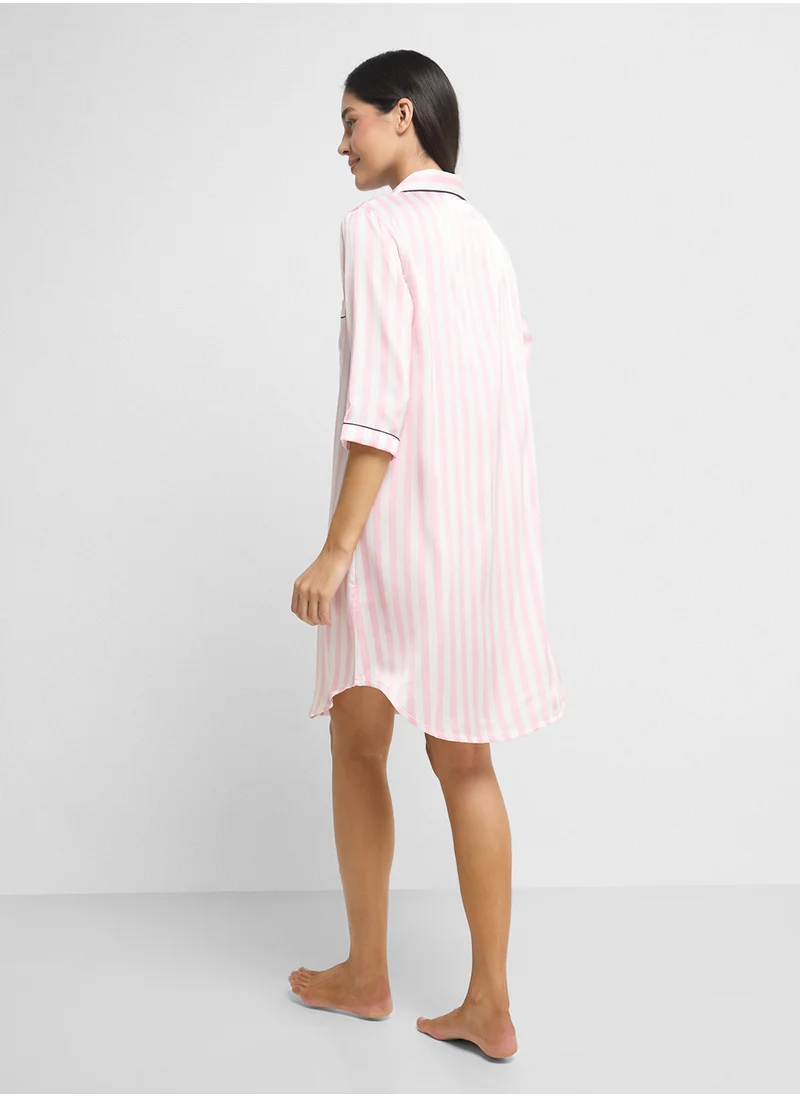جينجر Satin Stripe Button Up Sleep Shirt Dress