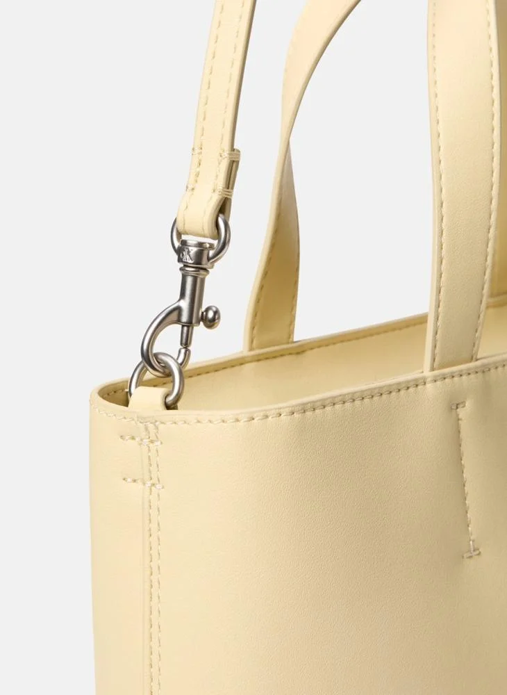 Calvin Klein Jeans Logo Deatiled Crossbody