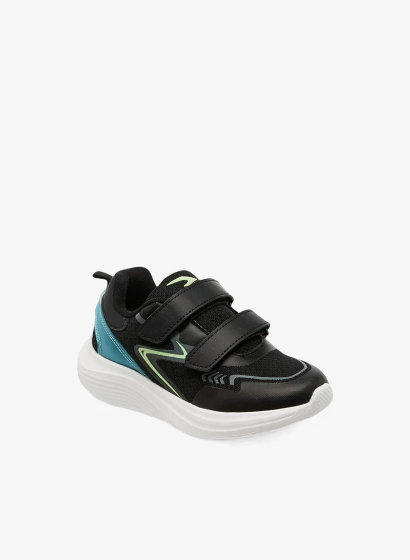 Dash Panelled Sports Shoes with Hook and Loop Closure