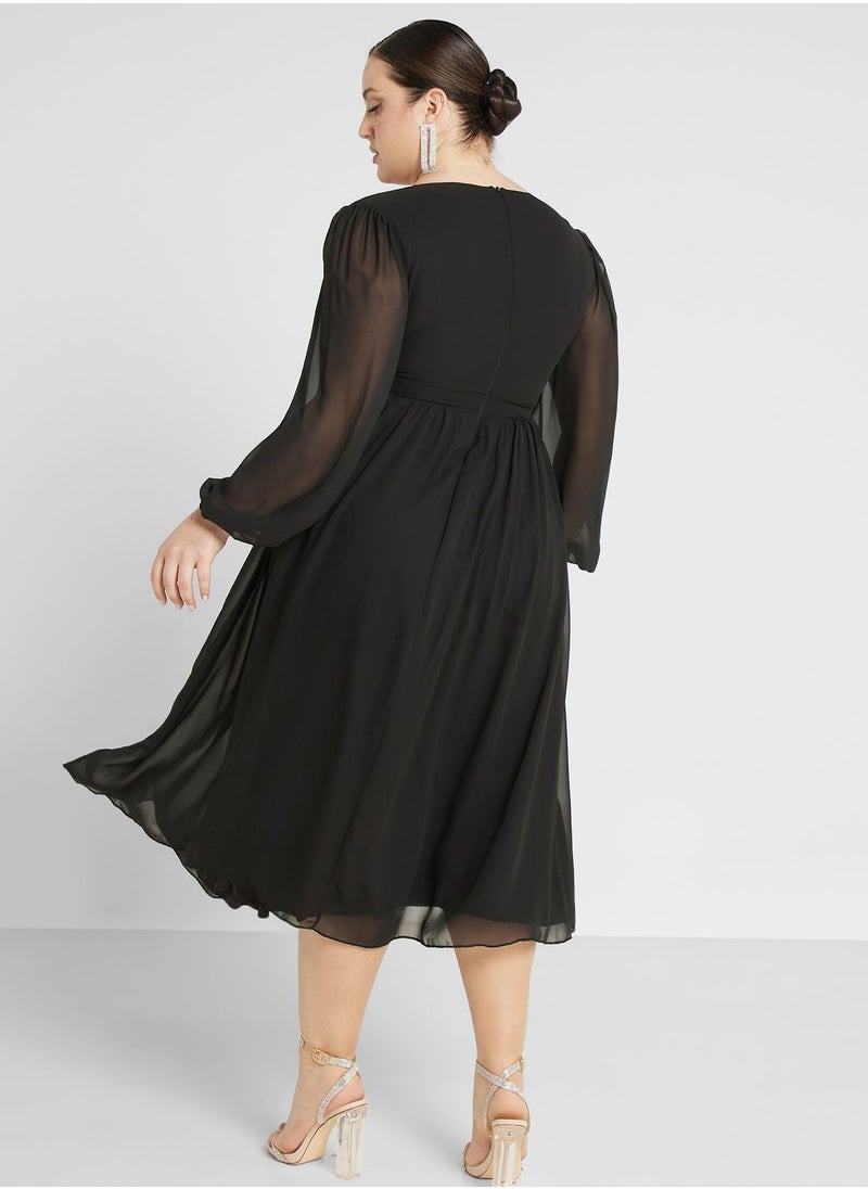 ايلا ليمتد كيرف - Mesh Sleeve Fit & Flare Dress - Image 1