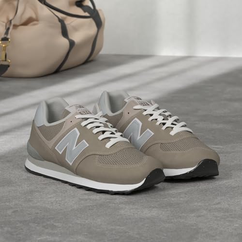 New Balance Women's 574 Core Sneaker, Grey/White, 7 Wide - Image 2