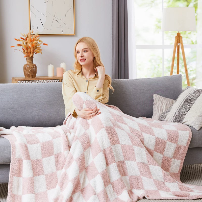 WRENSONGE Checkered Throw Blanket, Pink Soft Cozy Fluffy Warm Hand Made Throw Blankets for Couch, Sofa, Chair, Bed, Camping, Picnic, Travel Lightweight Bed Blankets for Women Mothers Birthday Gifts - Image 2