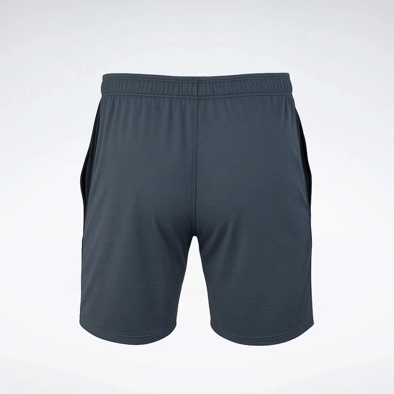 ريبوك Your go-to for daily Training sessions, these Reebok ID Train Knit 7" men's Training Shorts keep the focus on your goals. Knit fabric offers comfort and a full range of motion as you squat, lunge and run. They're versatile enough to be your favorite outsIDe the gym too.