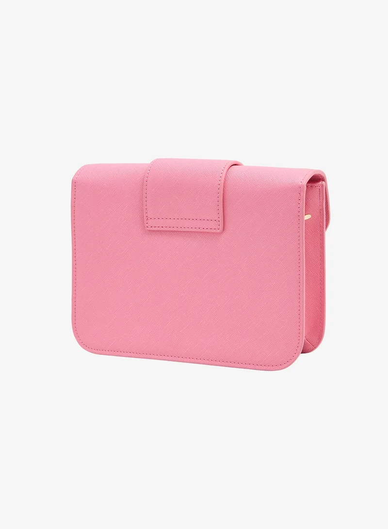 كيارا فيراغني ٢٤بي-٧٦إسبي٤بي٤