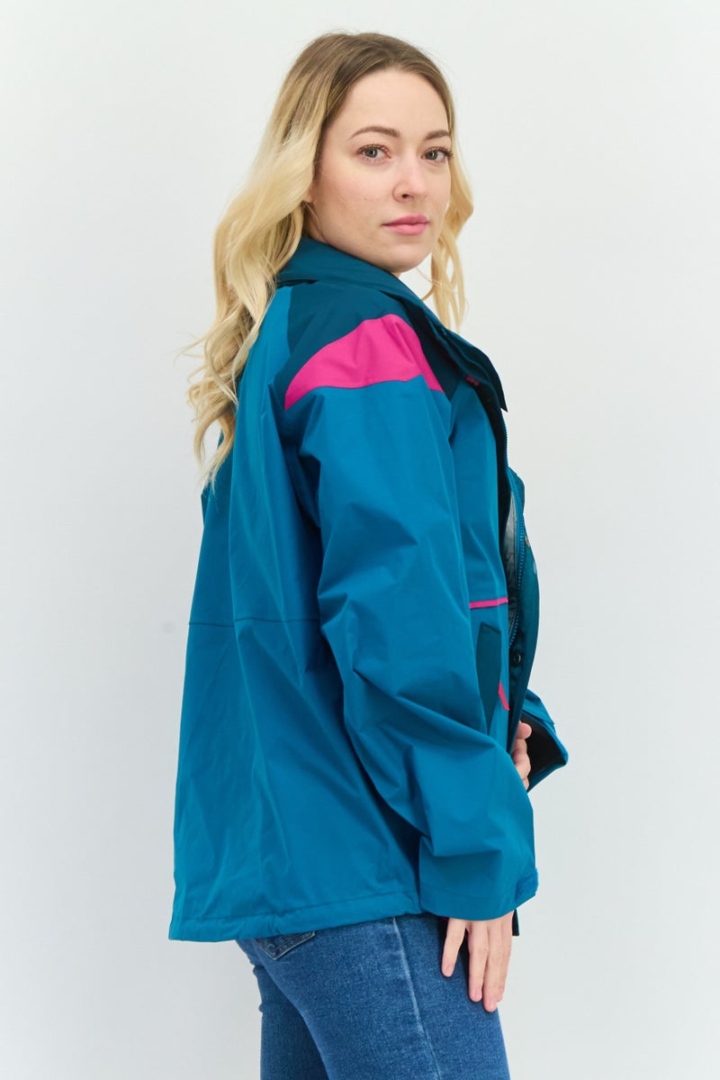Berghaus Women Embroidered Logo Wind Breaker Jacket, Teal Green  - Image 2