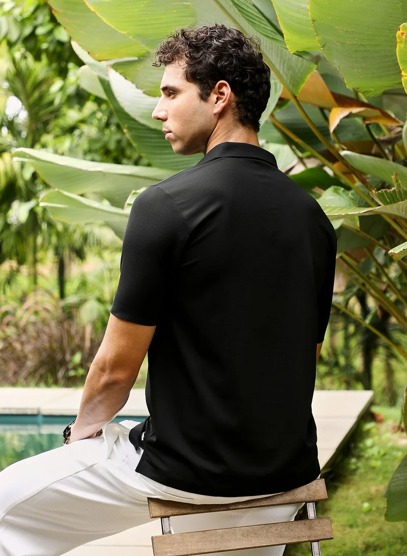 CAHOOT  Men's Obsidian Black Seamless Knit Polo T-Shirt for Men | Best Price UAE