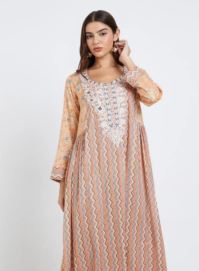 Amirah Amirah Floral Print Lace Insert Maxi Jalabiya