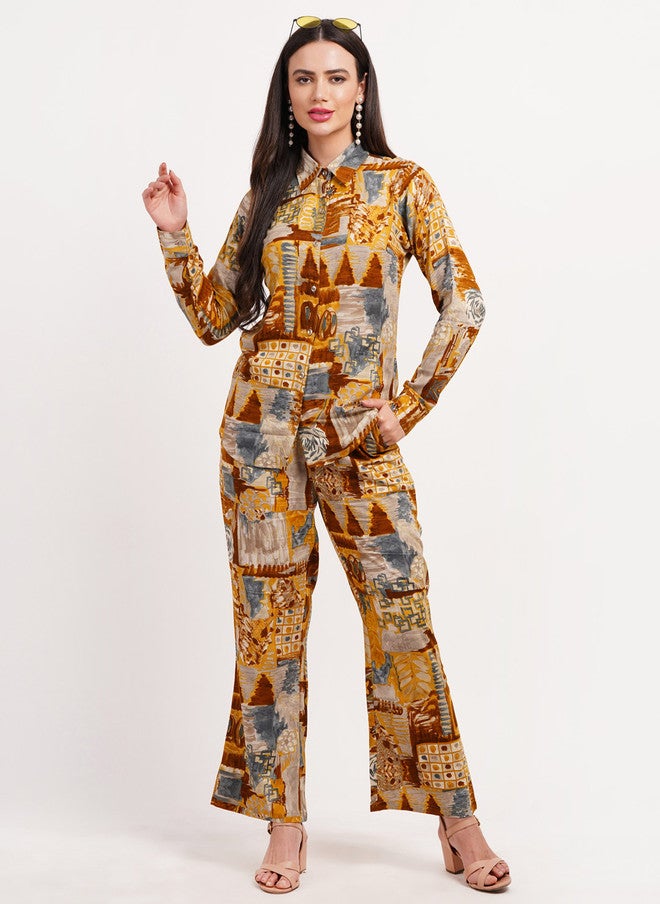 FIMS قميص مطبوع بتصميم تجريدي مع بنطلون بالازو - Image 1