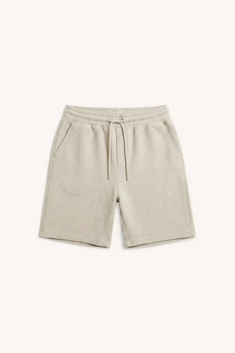 ديفاكتو Regular Fit Regular Hem Shorts