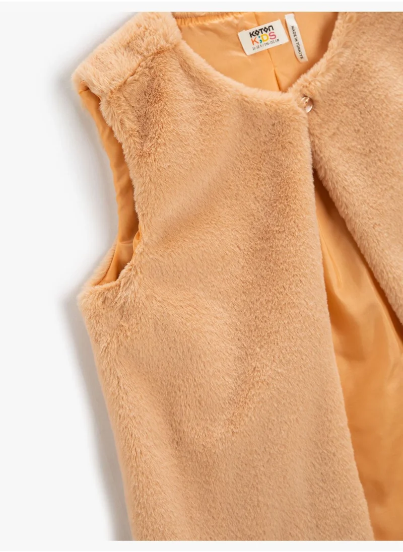 كوتن Faux Fur Vest Round Neck