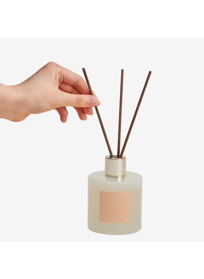 Cocorrína Premium Reed Diffuser Set with Preserved Baby's Breath & Cotton Stick Coconut Lime