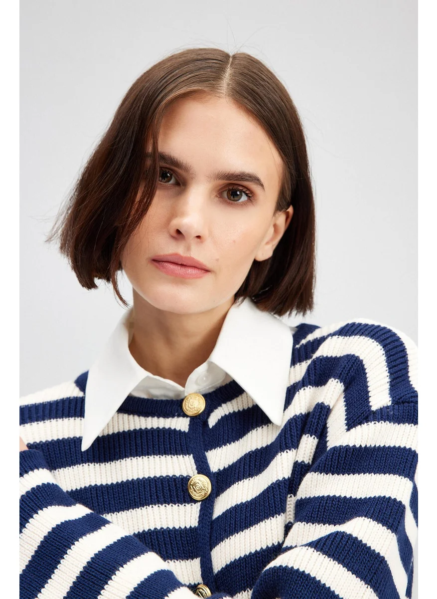 تاتشي Gold Buttoned Striped Cardigan
