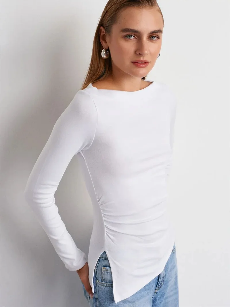 ديلفين DILVIN Slim-Fit Boat Neck Long-Sleeved Blouse