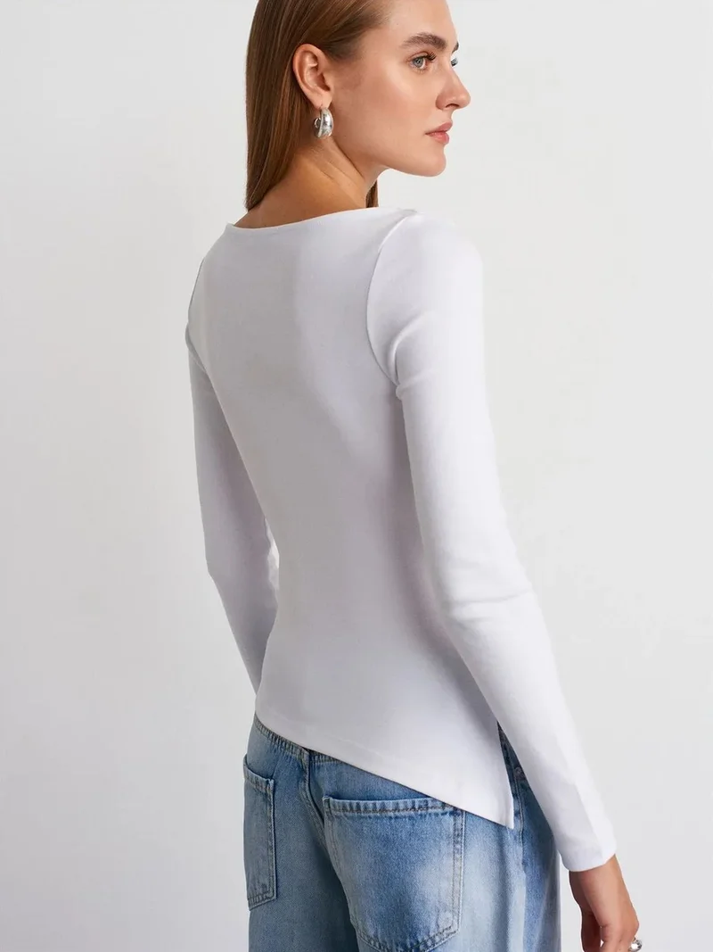 ديلفين DILVIN Slim-Fit Boat Neck Long-Sleeved Blouse