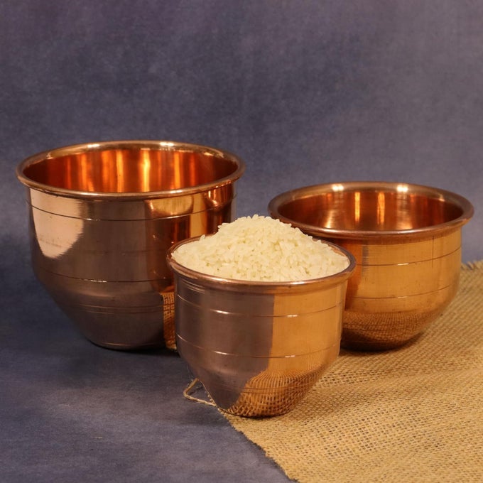 COPPER MARAKKAL RICE MEASURING POT PADI UZHAKKUCHANGAZHI MEASURING VESSEL FOR PADDY AND GRAINSNIRA PARA VESSELBOWL FOR HOME AND KITCHENWEIGHT 415GM HEIGHT3INCHMARAKKA SET OF 3 COPPER