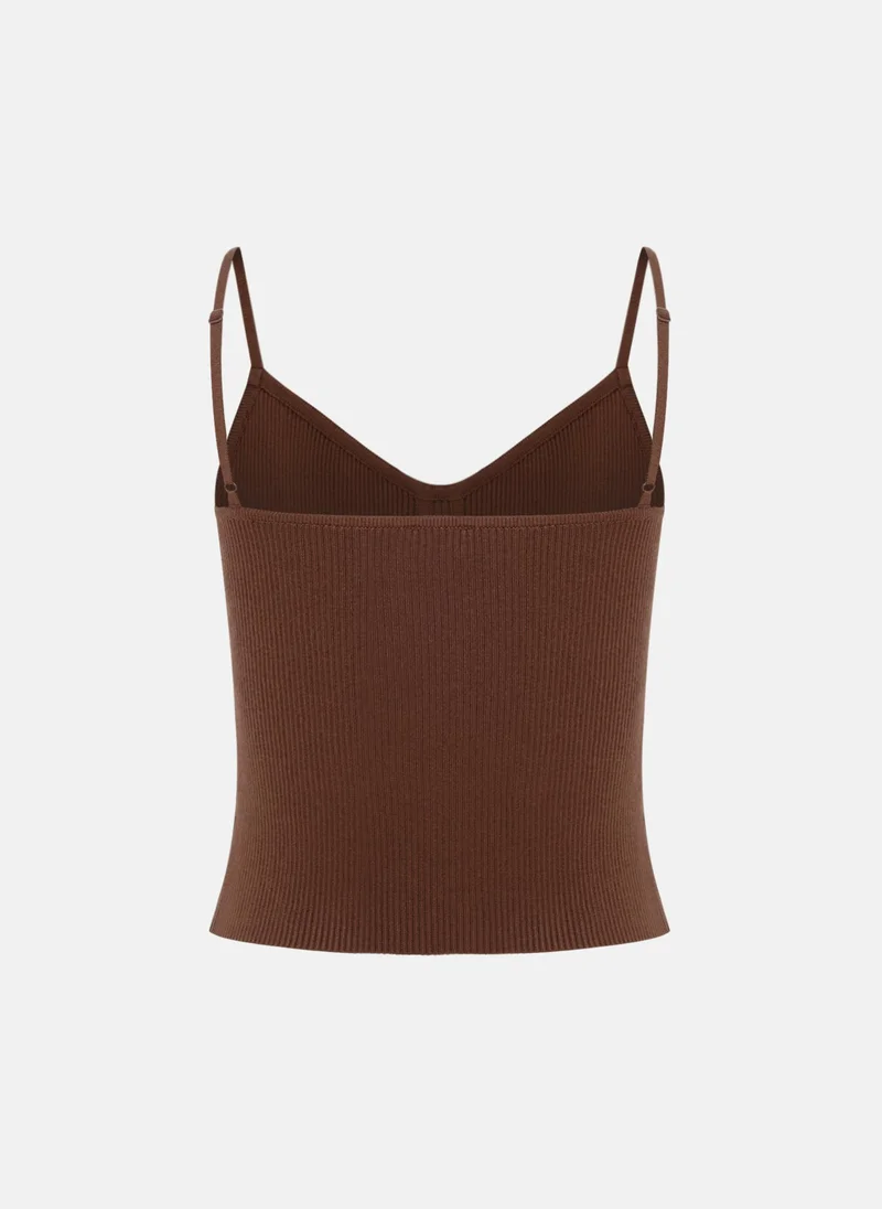 Lichi Ribbed top with raised darts