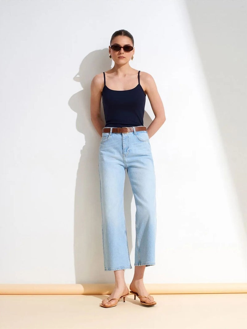 DILVIN Slim-fit Sleeveless Square-neck Blouse - Image 4