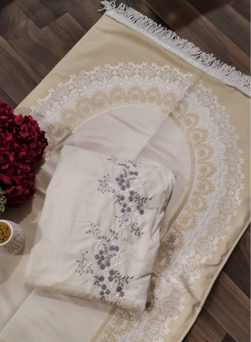 Women's Prayer Rug and Sheet Set