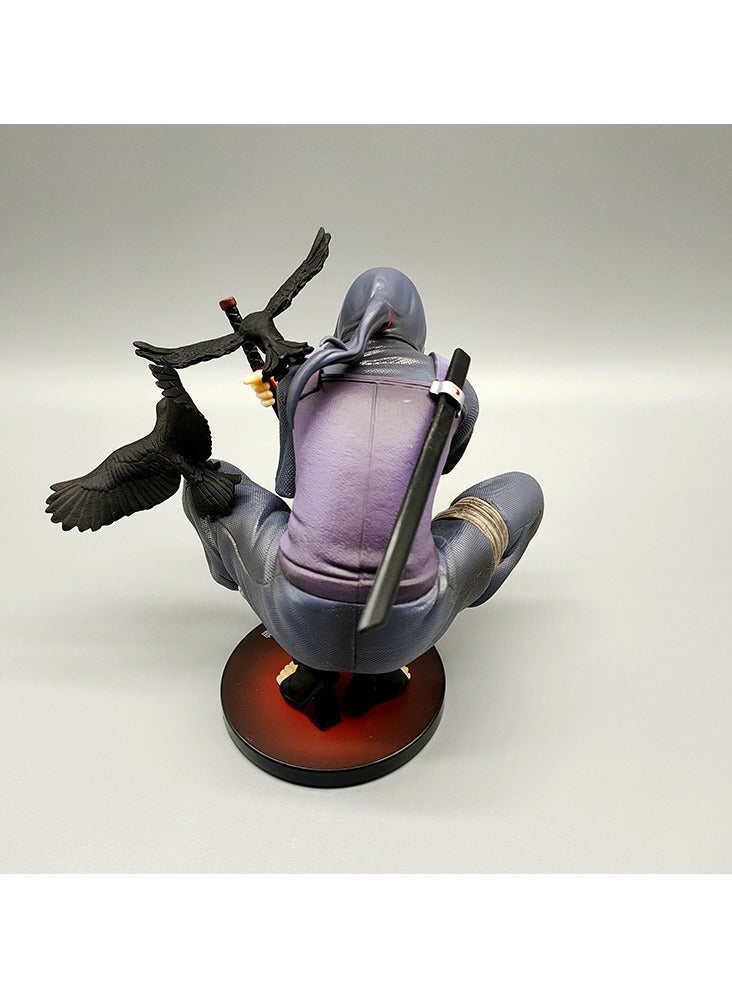 Naruto Uchiha Itachi crouching figurine exquisitely restores the character's image and can be given as a gift to friends and fans - Image 3