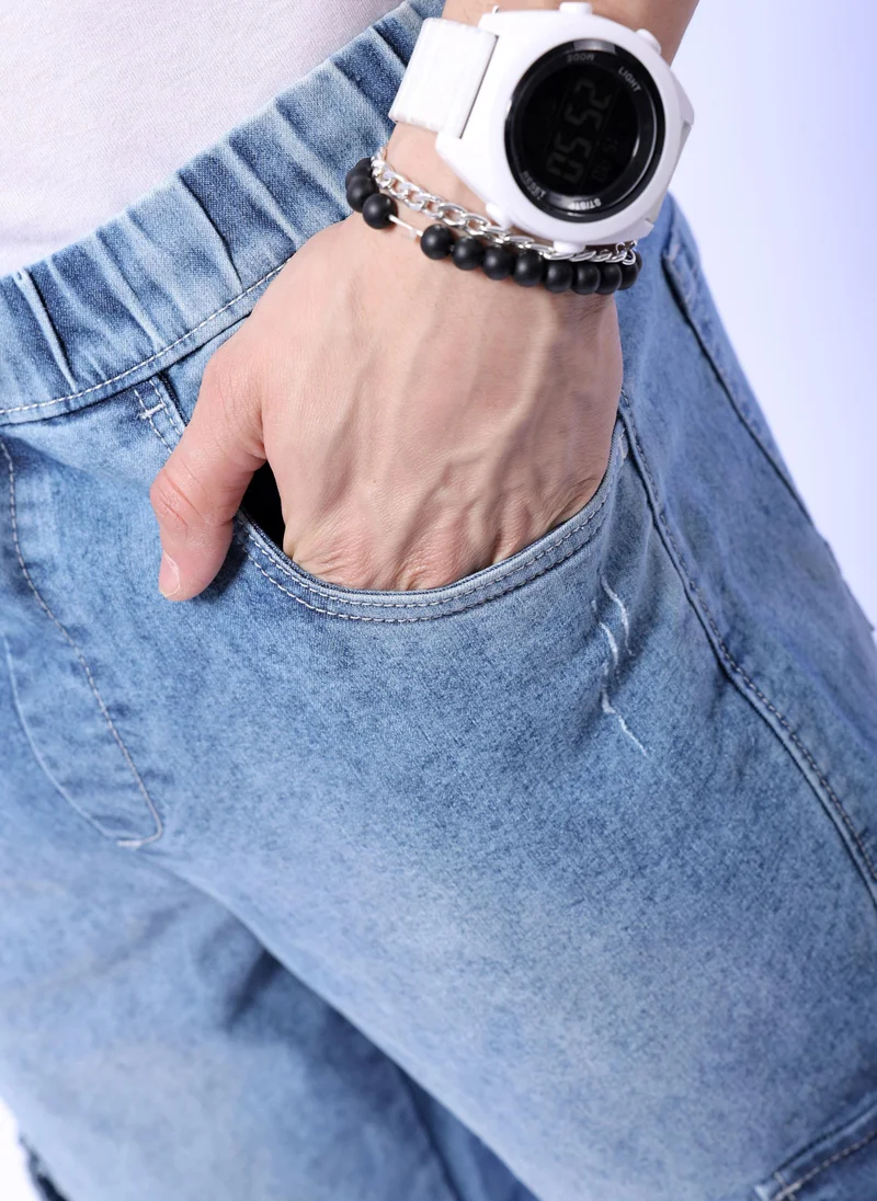 The Indian Garage Co  Men Regular Fit Solid Mid-Rise Stretchable Denim Cargo Joggers for Men | Best Price UAE