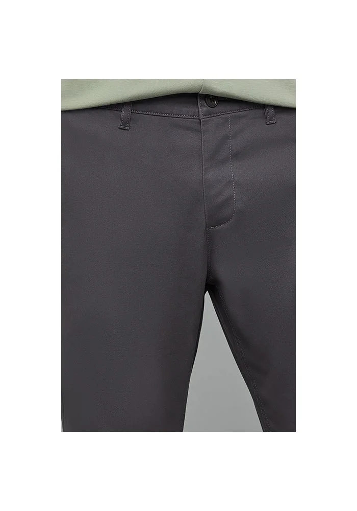 R&b  Solid Slim Fit Pants with Button Closure for Men | Best Price UAE