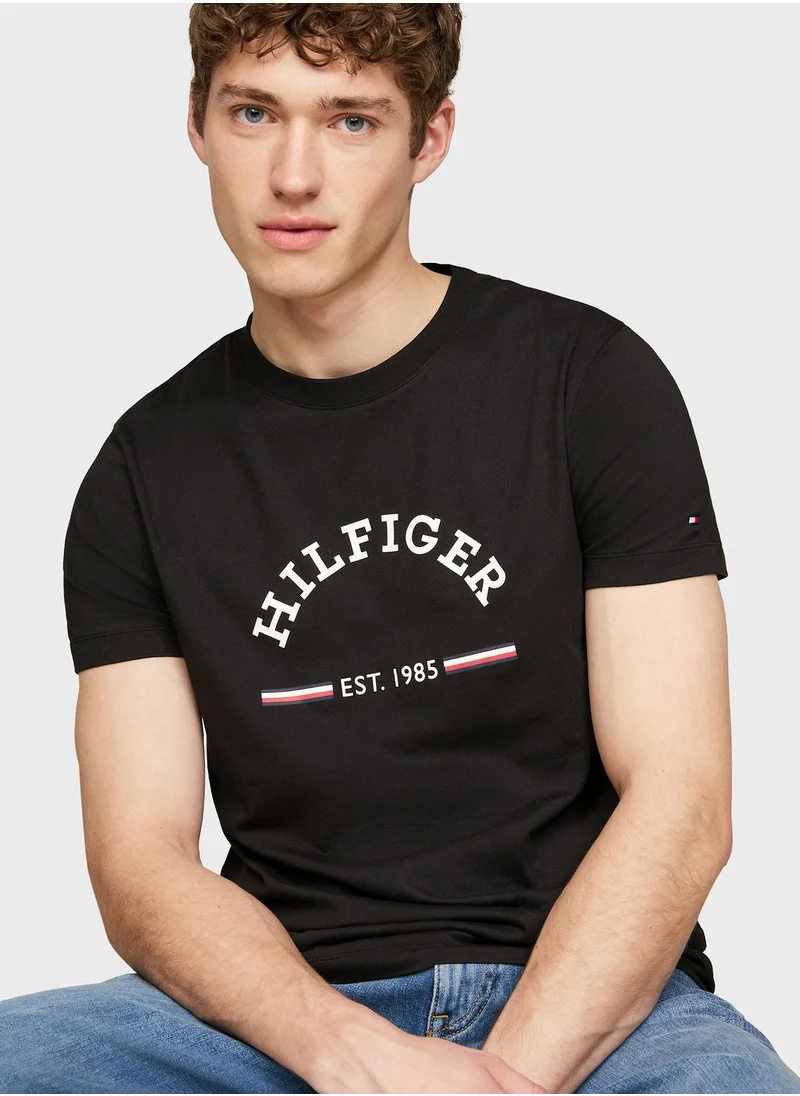 TOMMY HILFIGER Graphic Crew Neck T-Shirt