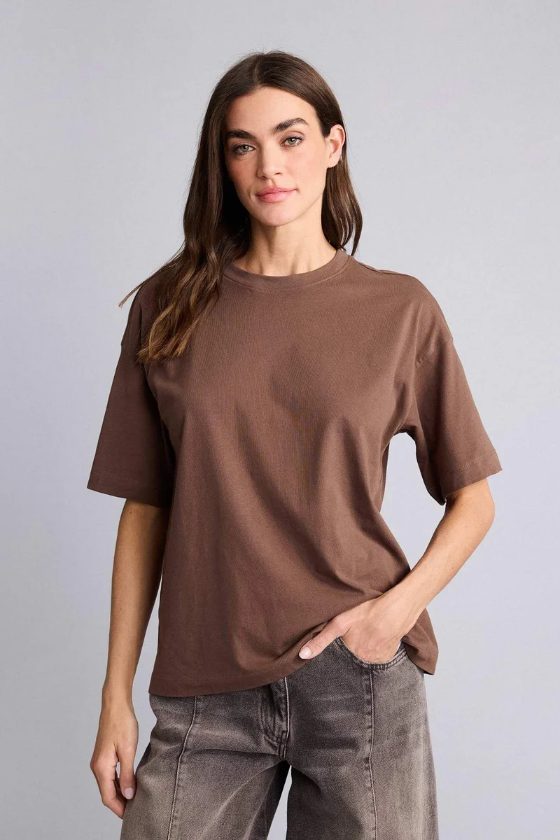 ديفاكتو Oversize Fit Crew Neck Basic Short Sleeve T-Shirt