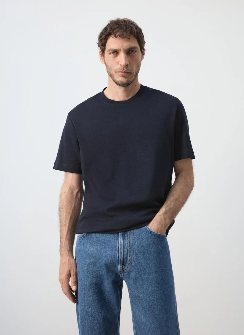 مانجو مان Regular Fit T-Shirt 200Gsm