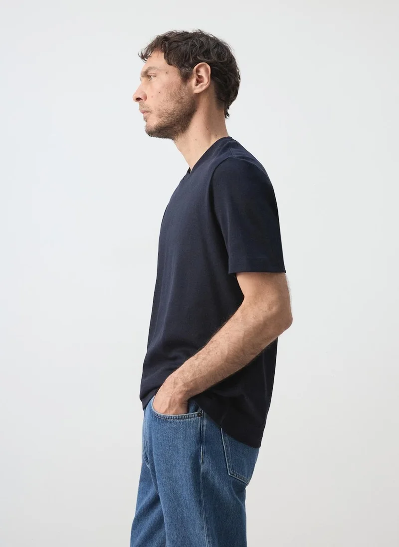 Mango Man 56-NAVY Regular Fit T-Shirt 200Gsm for Men | Best Price UAE