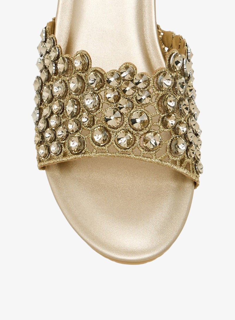 فلورا بيلا من شو إكسبرس صنادل فلورا بيلا النسائية بكعب ويدج مزين مجموعة رمضان - Image 4