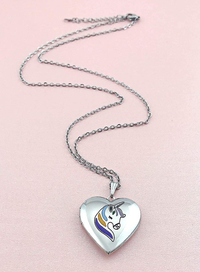 يوفينغ قلادة يوفينغ بتصميم وحيد القرن، هدية مثالية لها، مزينة بحرف أولي على شكل قلب، مع إمكانية وضع الصور، مصنوعة من المينا، هدية رائعة للنساء. - Image 3