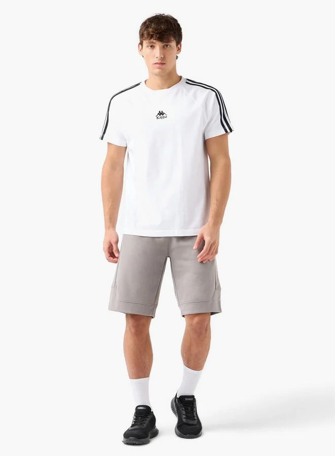 كابا شورت برباط إغلاق وجيوب وتفاصيل الشعار من كابا