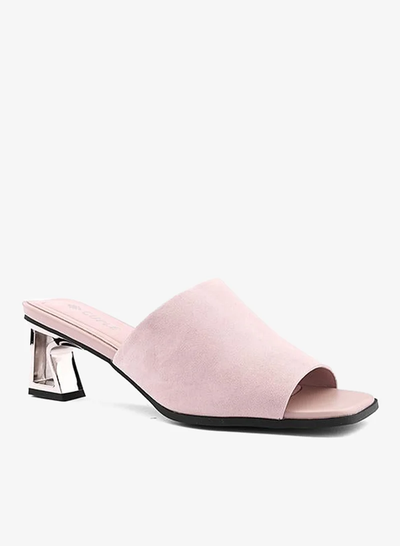 كابلي كعب نسائي بكعب عريض