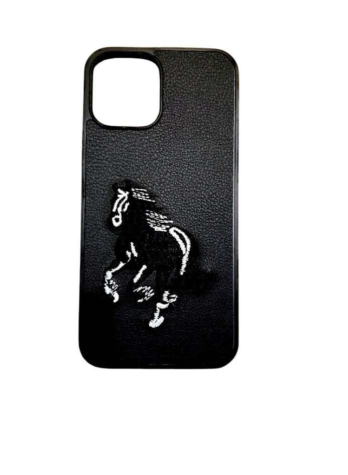 كيس جراب هاتف مضاد للصدمات بتصميم تطريز حصان لهاتف آيفون 13 برو ماكس باللون اسود